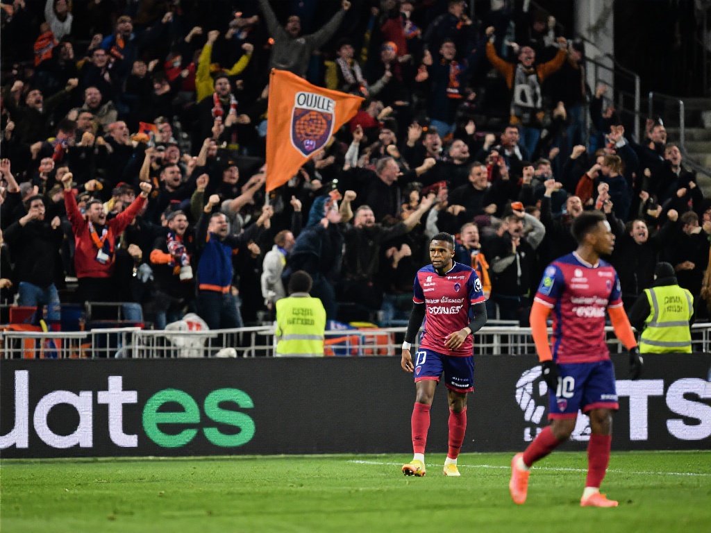 我们将围绕 我们将围绕